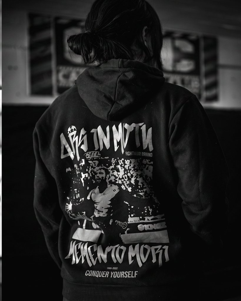 AIM ATTITUDE — MEMENTO MORI HOODIE (BACK)